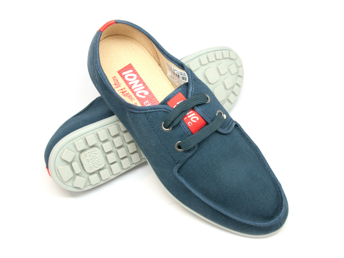 Men&#39;s Explorer in Navy Blue