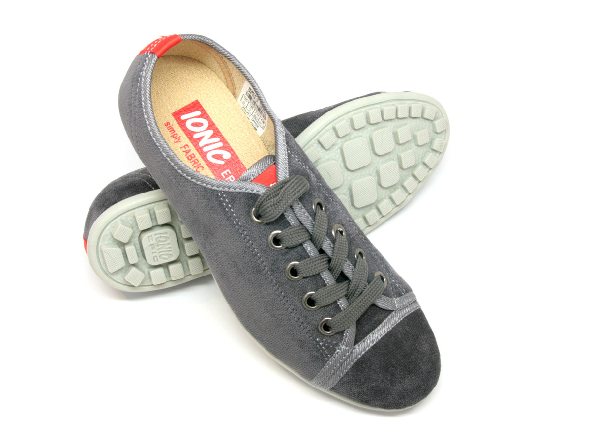 Men&#39;s Runner in Grey Blue