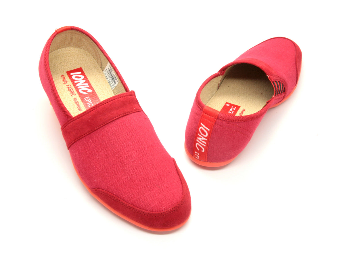 Women&#39;s Lounger in Red