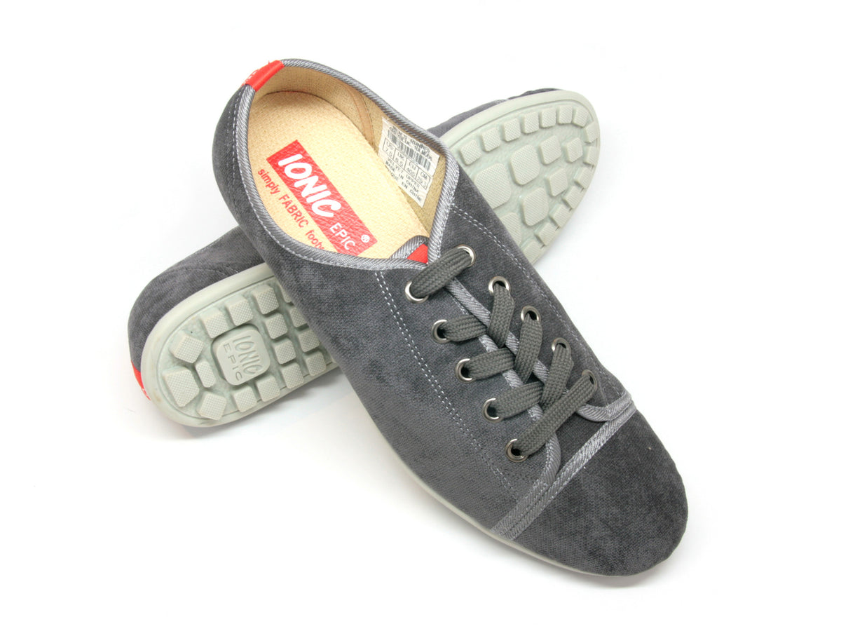 Women&#39;s Runner in Grey Blue