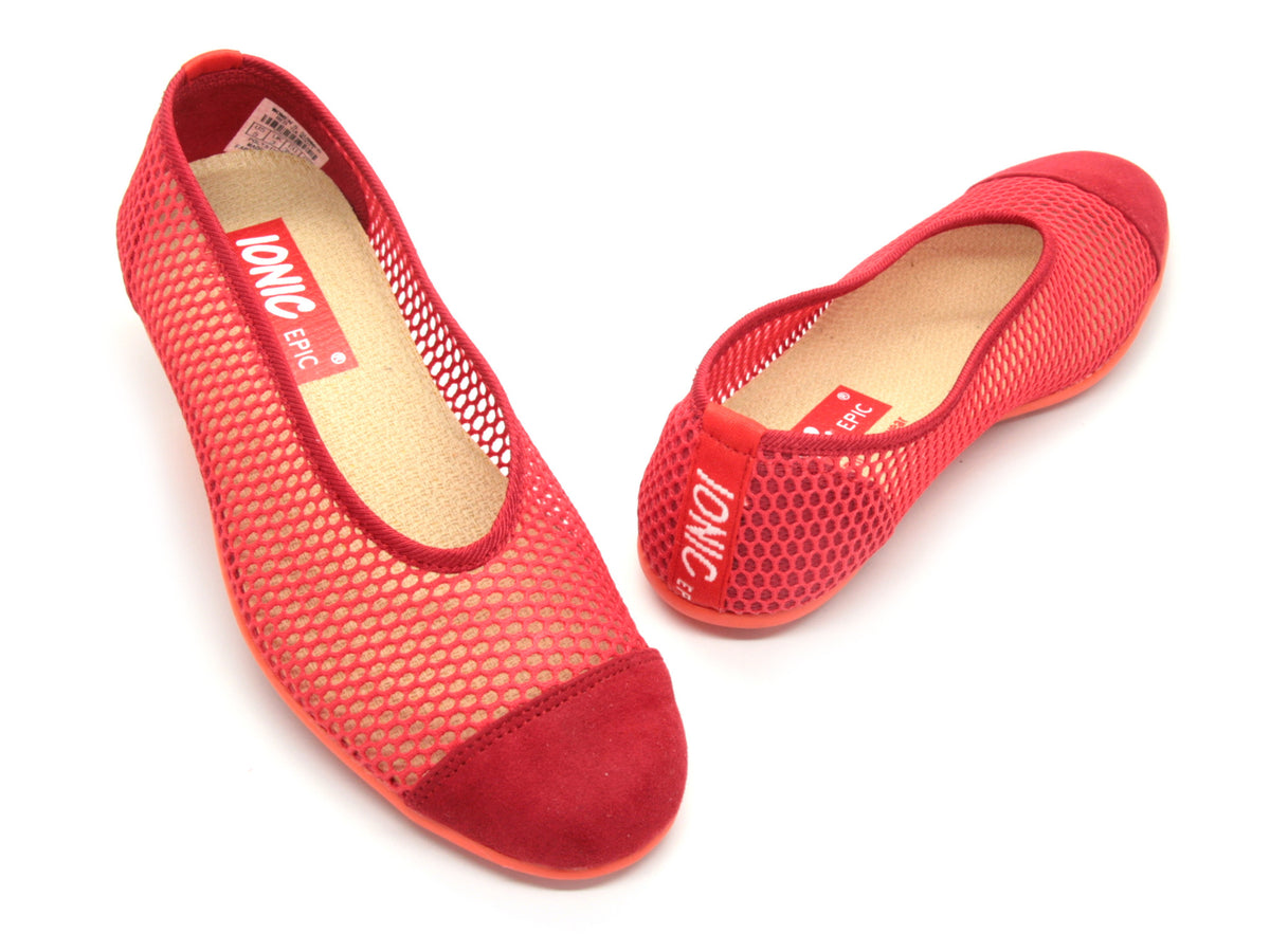 Women&#39;s Summer in Red